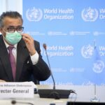 WHO: Az omikron minden korábbi vírusváltozatnál gyorsabban terjed