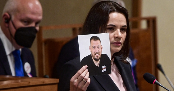 18 év börtönbüntetésre ítélték a fehérorosz ellenzéki vezető Cihanouszkaja férjét
