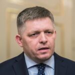 Őrizetbe vették Robert Fico volt szlovák kormányfőt