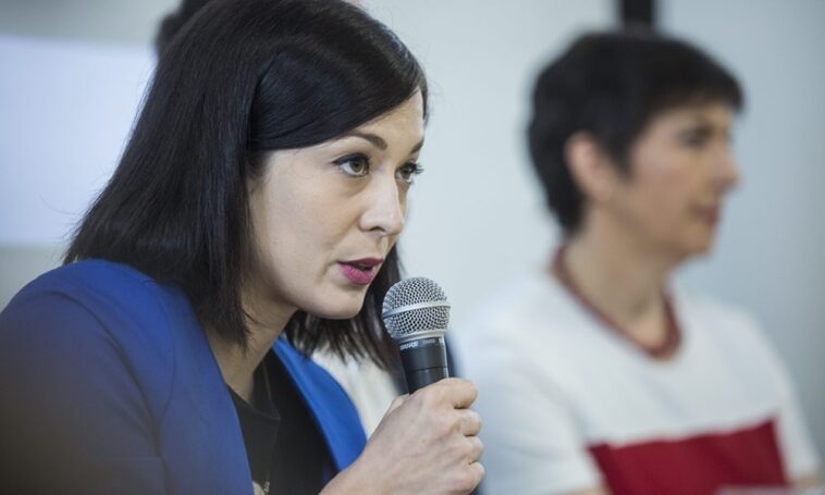 Költségvetési csalás gyanúja miatt feljelentették a Cseh Katalinhoz köthető Pannonia Nyomda Kft.-t