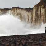 Megtépte és lenyelte a Brit-szigeteket a Barra-ciklon