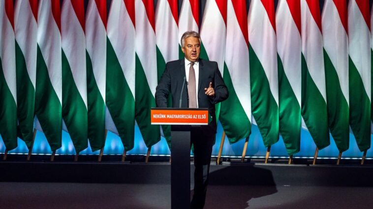 Semjén Zsolt: A keresztény szót nem illik az Európai Unióban manapság használni