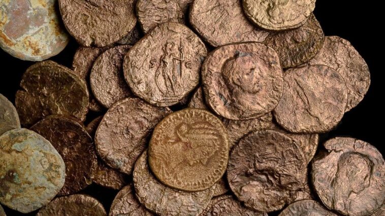 Lenyűgöző kincsekre bukkantak a tenger fenekén