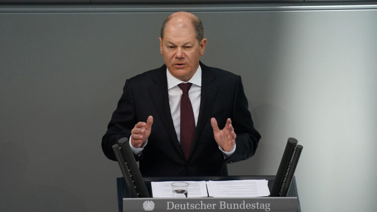 Olaf Scholz előre tudhatott az ellene folytatott ügyészségi vizsgálatról