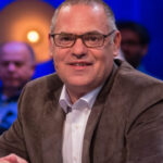 Belehalt a koronavírus-fertőzésbe az oltásellenes mozgalom holland vezéralakja