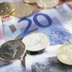 20 éves lett ma az euró, mint készpénz