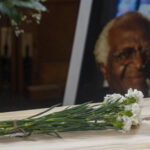 Eltemették Desmond Tutut