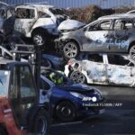 Szilveszter alkalmából 874 autót gyújtottak fel Franciaországban