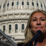 Végleg letiltott a Twitter egy republikánus képviselőnőt hamis hírek terjesztése miatt