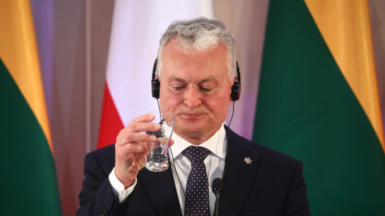 A litván elnök szerint nem kellett volna felhergelni Kínát