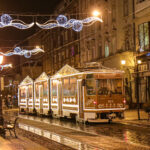 Magyar város adventi villamosa lett Európa legszebbje