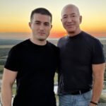 „A kompromisszum sokszor a legrosszabb megoldás” – Jeff Bezos meglepő bölcsessége a döntéshozatalról