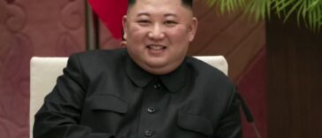 Mercedes-Benz Maybach-ban harcol a proletárforradalomért Észak-Korea első embere