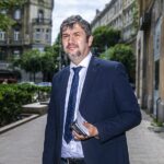 Hadházy munka helyett ismét hangulatot kelt Zuglóban, miközben Fidesz-MSZP koalíciót vizionál