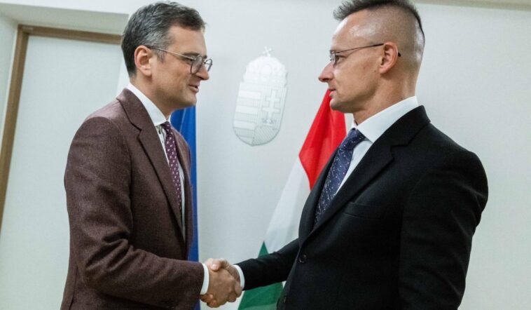 Brüsszelben tárgyalt Dmitro Kuleba és Szijjártó Péter