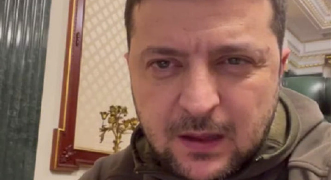 Zelenszkij: az ukrán erők csak a tél miatt lassultak le, nincs válság