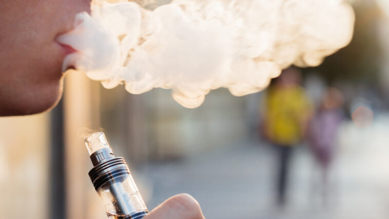 A WHO keményen beleszállt az e-cigarettagyártókba