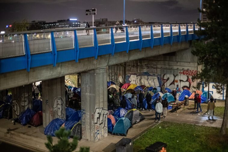 Elégedetlenek a migránsok a nekik adott ételek minőségével