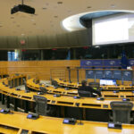 Folytatódik a brüsszeli korrupciós botrány: marokkói diplomatát hallgattak ki