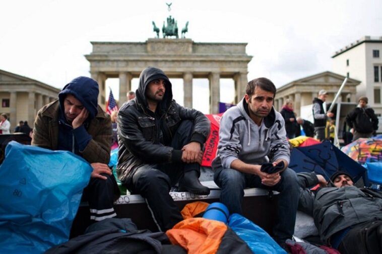 Az AfD erősödése miatt megrettent a CDU, már ők is deportálnák a migránsokat
