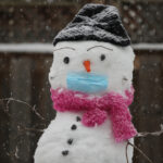 Itt az új Covid-variáns, egyre több az influenzás és az RSV-s