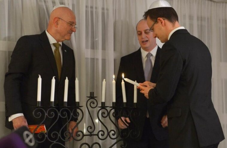 Magyarország továbbra is kiáll Izrael “jogos önvédelme” mellett