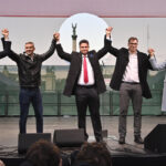 Milliárdok jutnak a parlamenti kis pártoknak