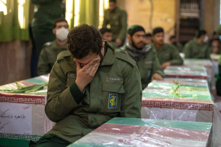 Lelőtte öt társát egy iráni katona