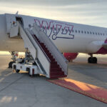 Nekimegy a hatóság a Wizz Airnek, fontos információt hallgathattak el az utasok elől