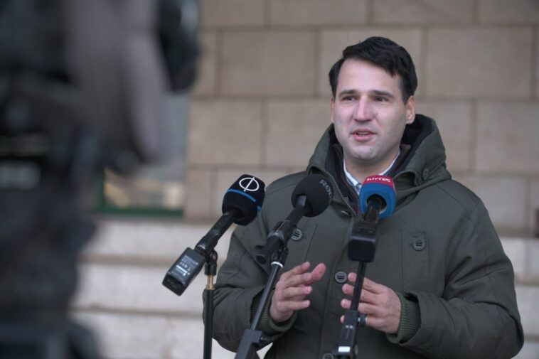 Heti fogadóórákat indít a Mi Hazánk Bürokráciaellenes Hatósága