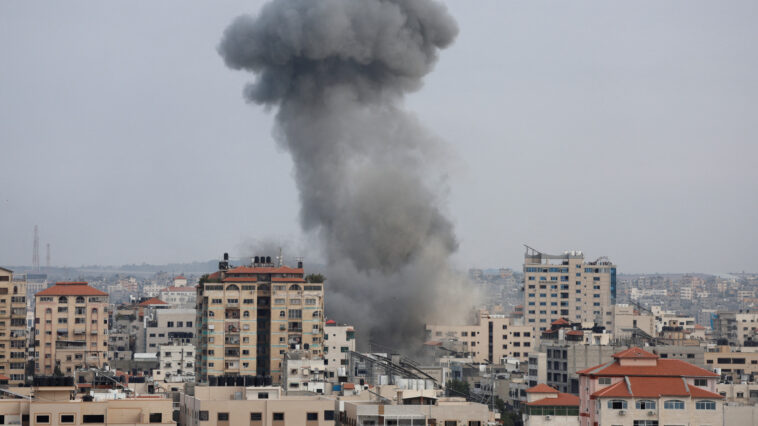 Tartós tűzszünetről szóló javaslaton dolgozik a Hamász