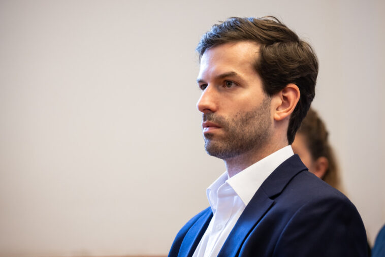 Két év felfüggesztettre ítélték Fekete-Győr Andrást