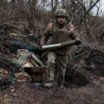 Nem engedték be Navalnij anyját a halottasházba