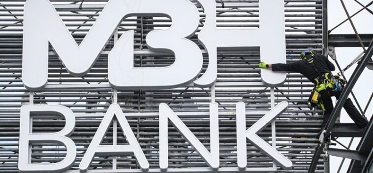 Az MNB pénzmosással kapcsolatos gondokat talált az Ersténél és az MBH-nál