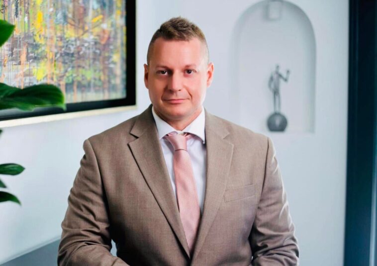 Dr. Tóth Máté: Brüsszel a mesterséges intelligenciát is kivonja a nemzeti hatáskörből