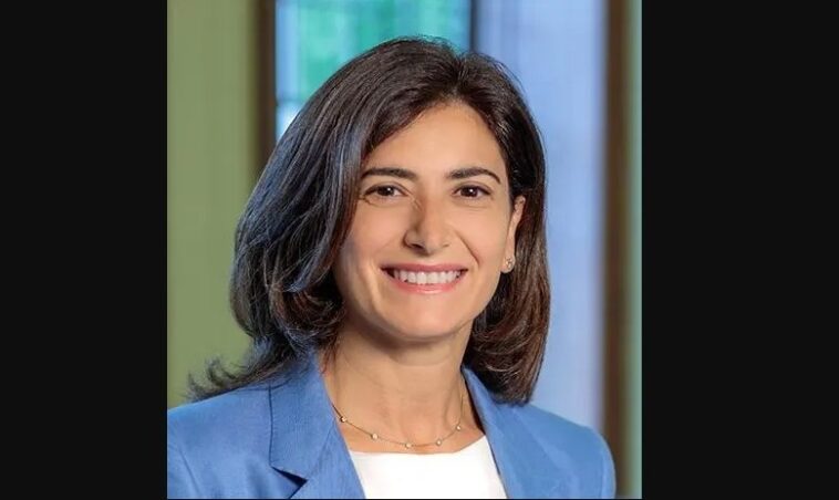 Hiányolta a cenzúrát, ezért lemondott az „antiszemitizmus munkacsoport” vezetője