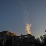 Hat perc alatt ötven csapást mért Izrael a Gázai övezetre