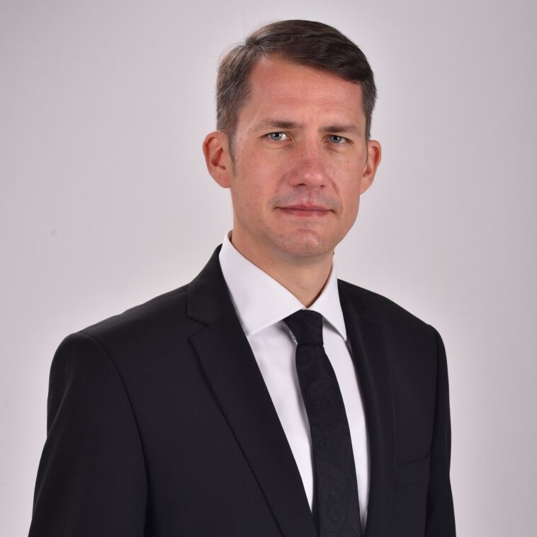 Pásztor Bálint lett a Vajdasági Magyar Szövetség elnöke