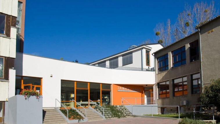 Nem engedi a Tamási Áron iskola fenntartóváltását a XII. kerületi önkormányzat