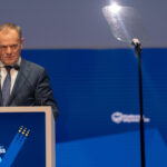 Donald Tusk: háború előtti időket élünk, egész Európa veszélyben van