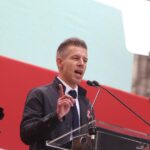 A „Harmadik út” alapvető félreértelmezése, avagy kinek az érdeke Magyar Péter színre lépése?