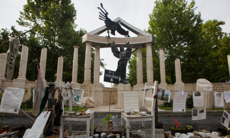 Így csináltak belőlünk nácit a németek