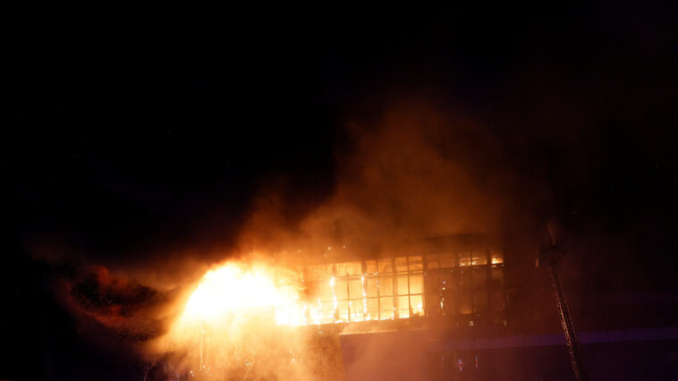 Pénteki terrortámadás: már 133 halottról lehet tudni