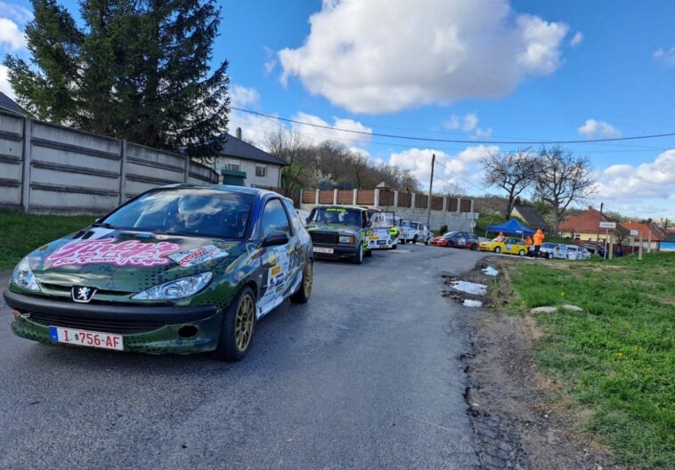 Nézők közé csapódott egy autó a 11. Esztergom-Nyerges Rallyn (+VIDEÓ)