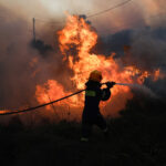 Futótűz tombol Krétán, négy települést evakuálnak a hatóságok