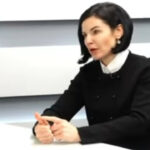 Kunhalmi üzent Magyar Péternek: Orbán Viktor még mindig hátradőlve kávézik