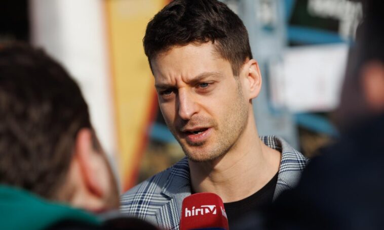 „A Párbeszéd nevű formáció létezését egy metafizikai problémának írnám le” – Ungár Péter a Grundban