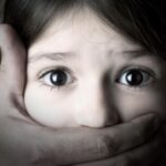 Akár 22 év börtönt is kaphat a saját lányát erőszakoló pedofil tűzoltó