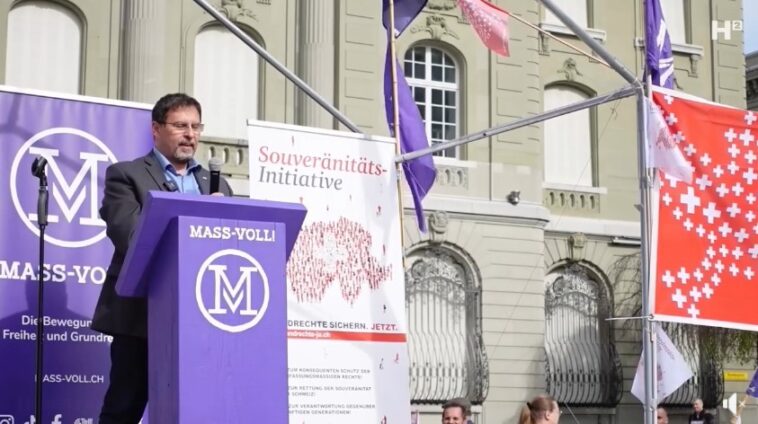 A nemzetközi színtéren is kiáll a Mi Hazánk a WHO ellen