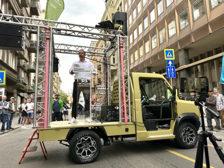 “Ne engedjétek magatokat félrevezetni!”